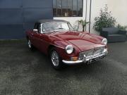 mgb_cabriolet_damask red_18000_bois.jbg