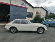 mgb_gt_old english white_26000_moteur neuf.jpg